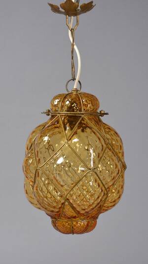 Pendel i metalgitter, let brunt glas, 1900-tallet