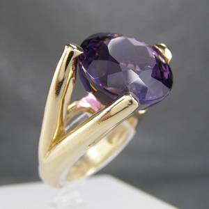 Ring mit Amethyst - Handarbeit