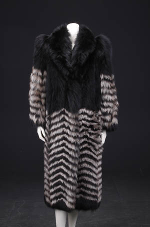 Pelsfrakke af polarræv, str. 38-40