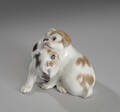 Bing  Grøndahl. To pekingesere, figur af porcelæn