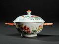 Famille rose bonbonniere, Kina 1736-95