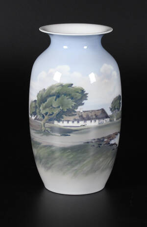 Kgl. porc. Vase