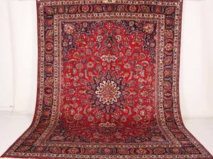 Persisk handknuten matta Mashad, mått 390x300 cm.