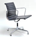 Charles Eames 1907 - 1978. Kontorstol, model EA-108