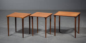 Dansk møbelproducent, indskudsborde af teak 3