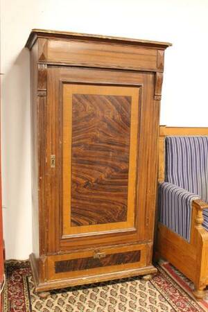 KLÄDSKÅP, H 165, B 85, D 47 CM