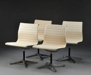 Charles Eames. Fire stole, model EA-105 4 Denne vare er sat til omsalg under nyt varenummer 4563643