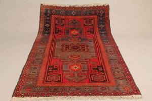 Orientalsk håndknyttet tæppe, 132x240 cm.