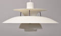 Poul Henningsen 1894-1967. PH5 pendel, hvidlakeret.