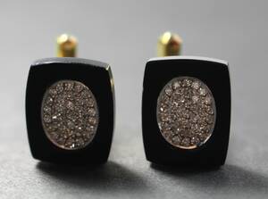 Manschettenknöpfe mit Diamanten 2