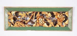 DEKORELEMENT, förgyllt och skuret trä, Kina, 1900-tal.