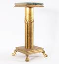 Piedestal, empirestil, 1900-tal