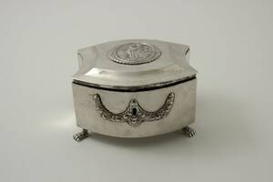 Skrin, silver