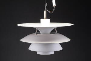 Poul Henningsen. Stor Charlottenborg pendel, Ø 65 cm