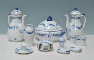 Bing  Grøndahl. Empire service16