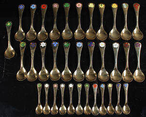 Georg Jensen. Samling juleskeer og juleteskeer 38