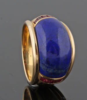 18Kt Ruby and Lapis Lazuli  Gold Ring