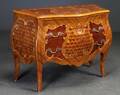 Kommode af rosentræ, 1900-tallet