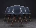 Charles Eames Sæt på seks stole, model DSW, mørkegrå glasfiber 6