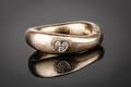 Ole Lynggaard. Love ring af guld 14 kt. med brillanter. Str. 5.