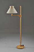 Carl Malmsten 1888-1972. Golvlampa, Staken