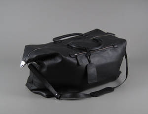 Mads Bruun Collection. Weekendtaske af sort skind, model Weekend 50