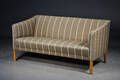 Sofa monteret med stribet uld