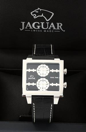 Jaguar herrearmbåndsur. Model Dual time ref. J6142