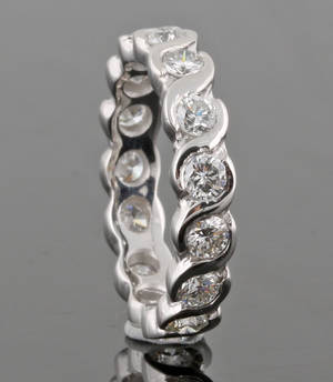 18Kt Diamond Eternity Ring approx. 1.20 ct