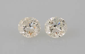 2 Loose Brilliant-cut Diamonds 0.78ct