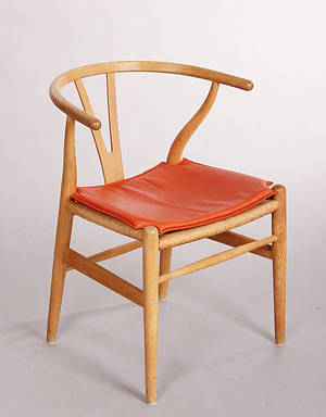 Hans J. Wegner 1914-2007. Y-stol model CH-24 af eg