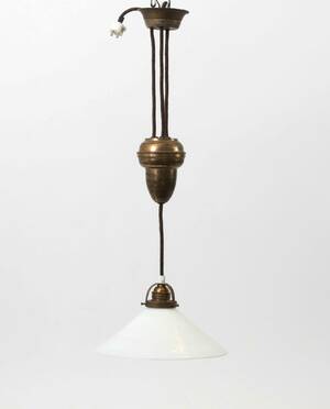 Taklampa med hiss, 1900-tal