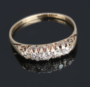 Vintage diamantring af 18 kt. guld, i alt ca. 0.36 ct