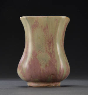 Bode Willumsen, vase af stentøj