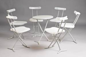 Magis. Klapbord samt seks stole 7