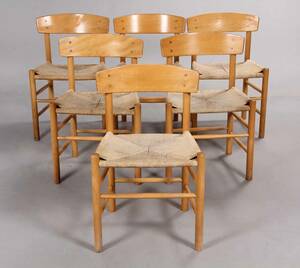 Børge Mogensen. Sæt på seks Shaker-stole Folkestole, af bøgetræ 6 Denne vare er sat til omsalg under nyt varenummer 4943560