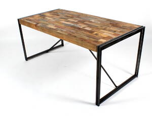 Iron Line spisebord. Rustikt design Denne vare er sat til omsalg under nyt varenummer 4145130