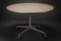Charles Eames.Segmented Table, rundt bord med plade af grå laminat Denne vare er sat til omsalg under nyt varenummer 4421664