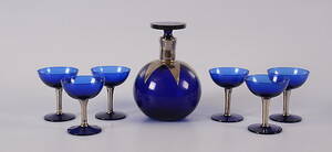 KARAFF SAMT GLAS, 7 delar, 1900-tal.