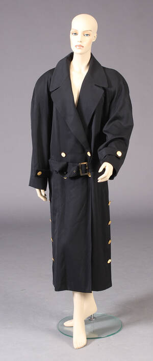 Yves Saint Laurent. Frakke. Str. 42