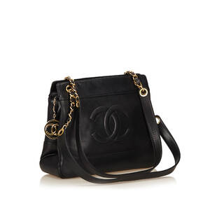 Chanel, vintage skuldertaske af læder