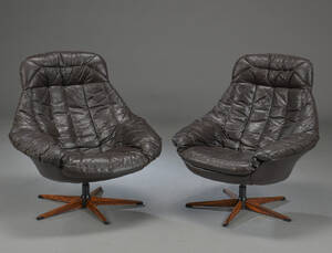 H. W. Klein, to lænestole, model Silhouette 2