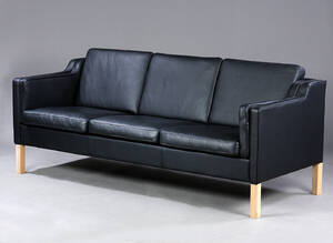Mogens Hansen. Tre-pers. sofa, sort læder 