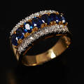 Ring 18 k guld briljanter safirer