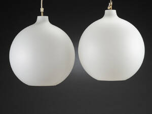 Vilhelm Wohlert. To Satellit pendler 2 Denne vare er sat til omsalg under nyt varenummer 4942231