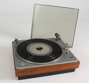 Bang  Olufsen. Beogram 1000, pladespiller Denne vare er sat til omsalg under nyt varenummer 5047357