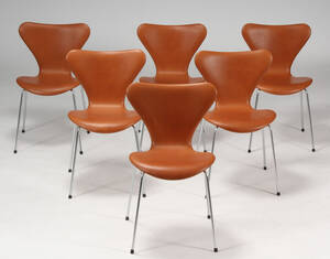 Arne Jacobsen. 7er spisestole, model 3107, nybetrukket 6