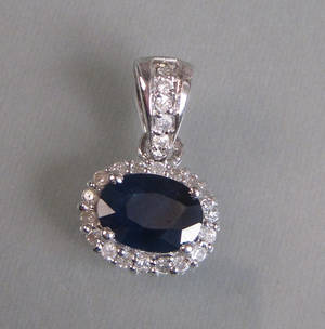 Safir- og diamantvedhæng