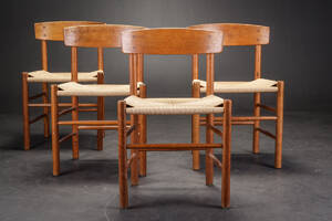 Børge Mogensen. Sæt på fire folkestole af egetræ, model J39 4 