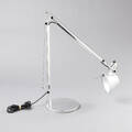 Artemide skrivbordslampa